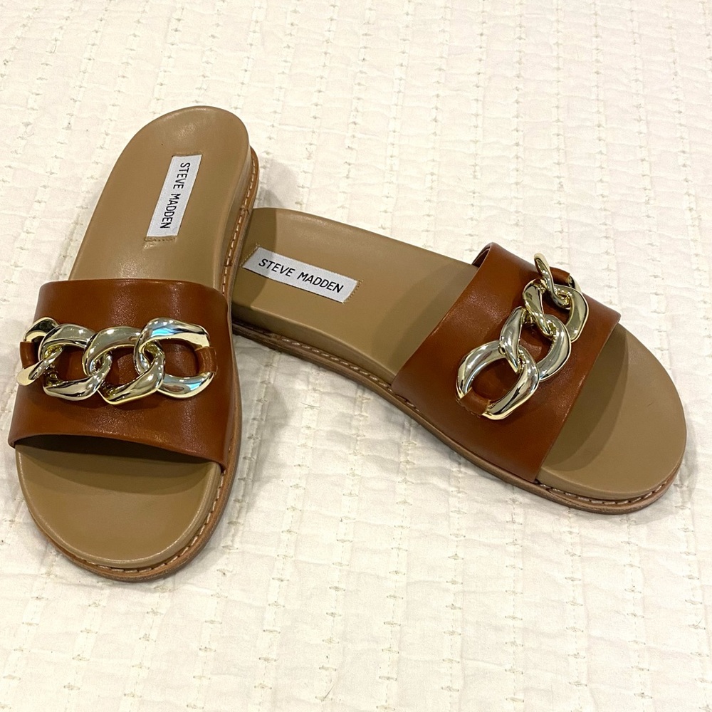 STEVE MADDEN Sandals Slides Cognac with Gold Chain